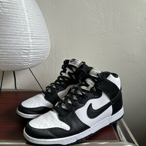 Nike Dunk High (Panda)